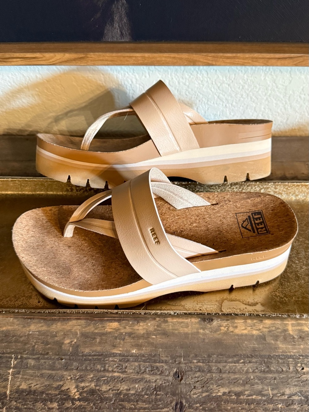 Reef Women's Tan Platform Slide Sandals 9.5